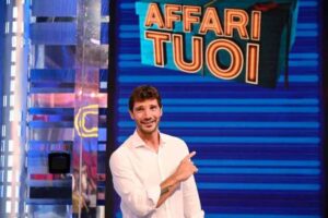 Affari Tuoi De Martino