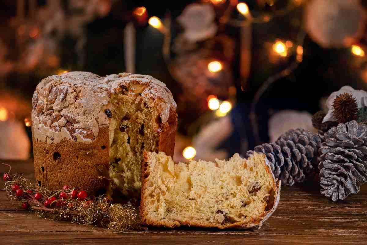 Panettone artigianale tagliato e pronto da gustare a Natale